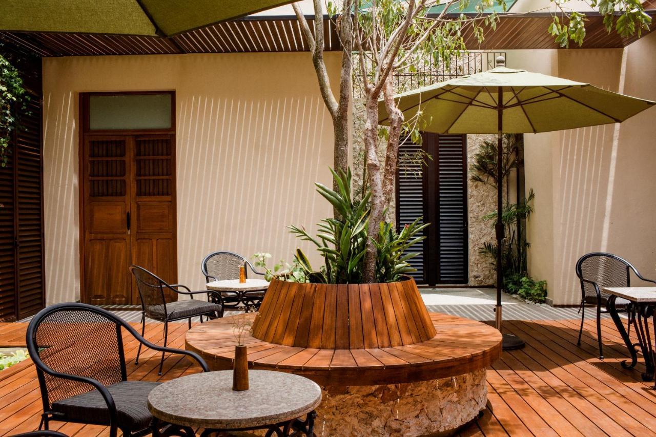 Ya'Ax Hotel Boutique Merida Exterior photo